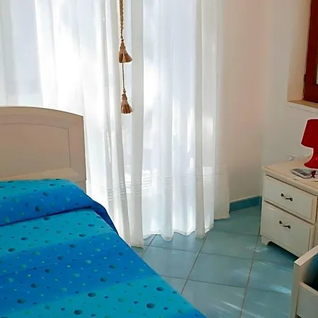 Paradiso Hotel 4*